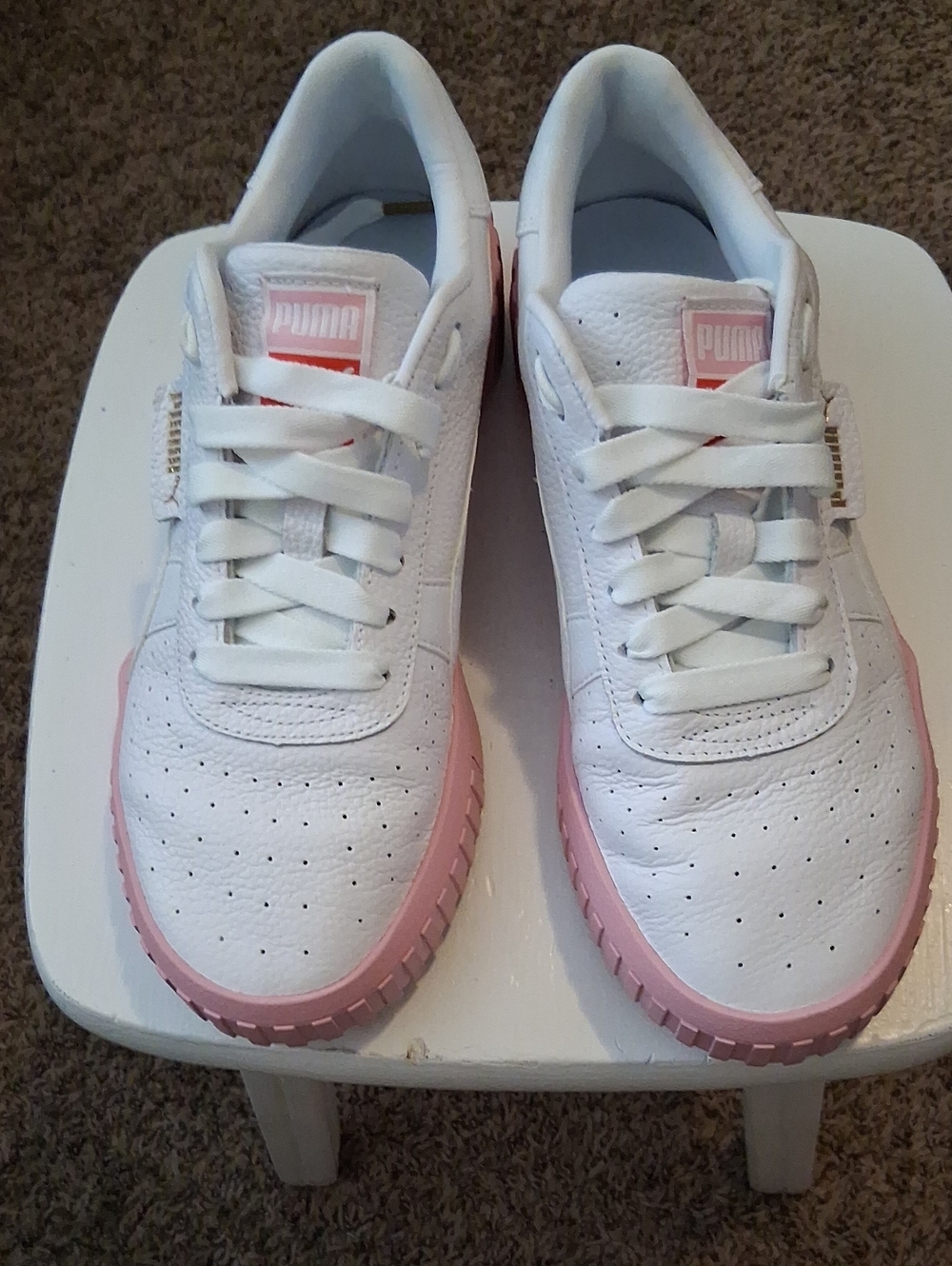 Puma BUBBLE GUM Womens White Sneakers with Pink Trim